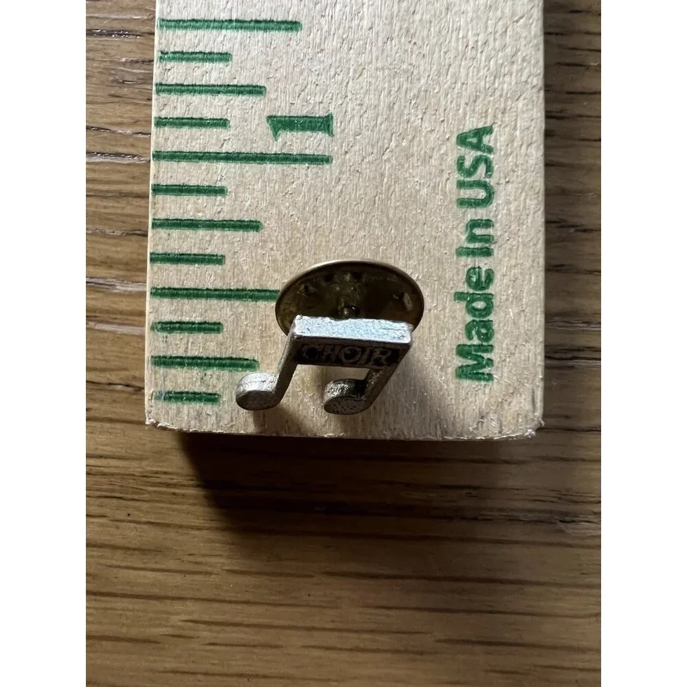Choir‎ Musical Note Vintage Lapel Pin